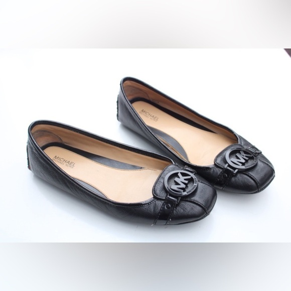 Michael Kors flats - Picture 9 of 13
